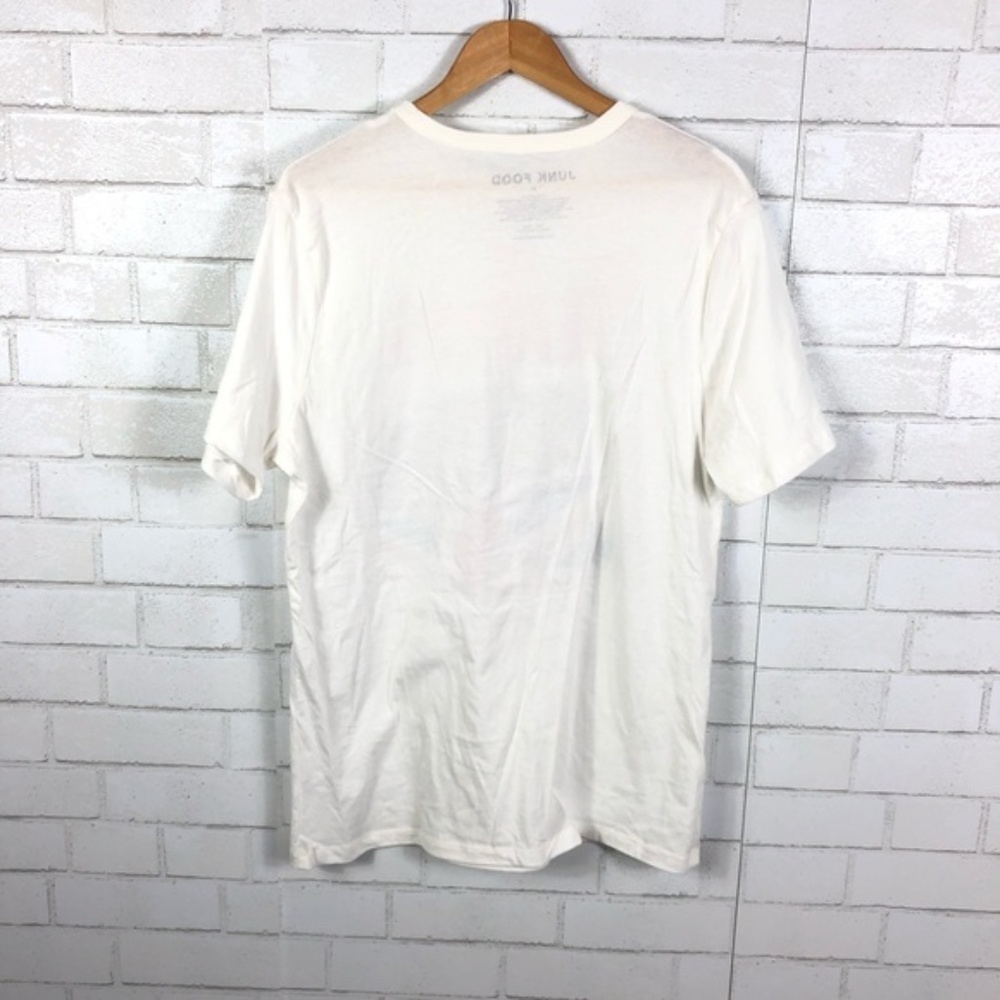 NEW Junk Food Beatles Graphic Concert Band Tee - Picture 7 of 8